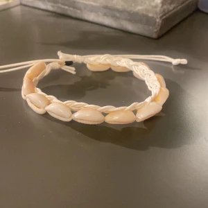 Snäckarmband - Snäckarmband köpt utomlands