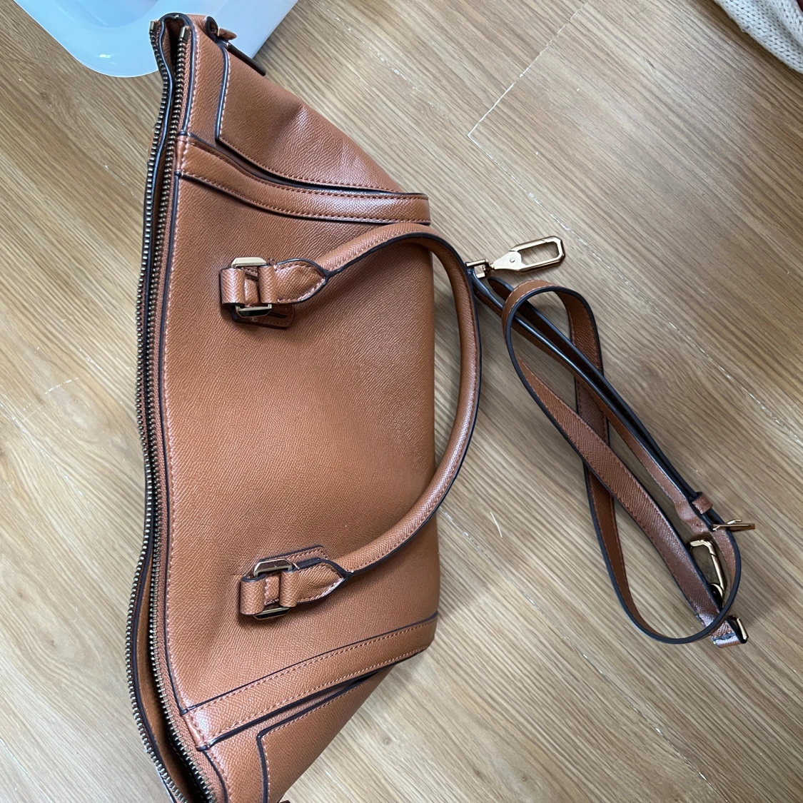 Märkesväska brun - 90