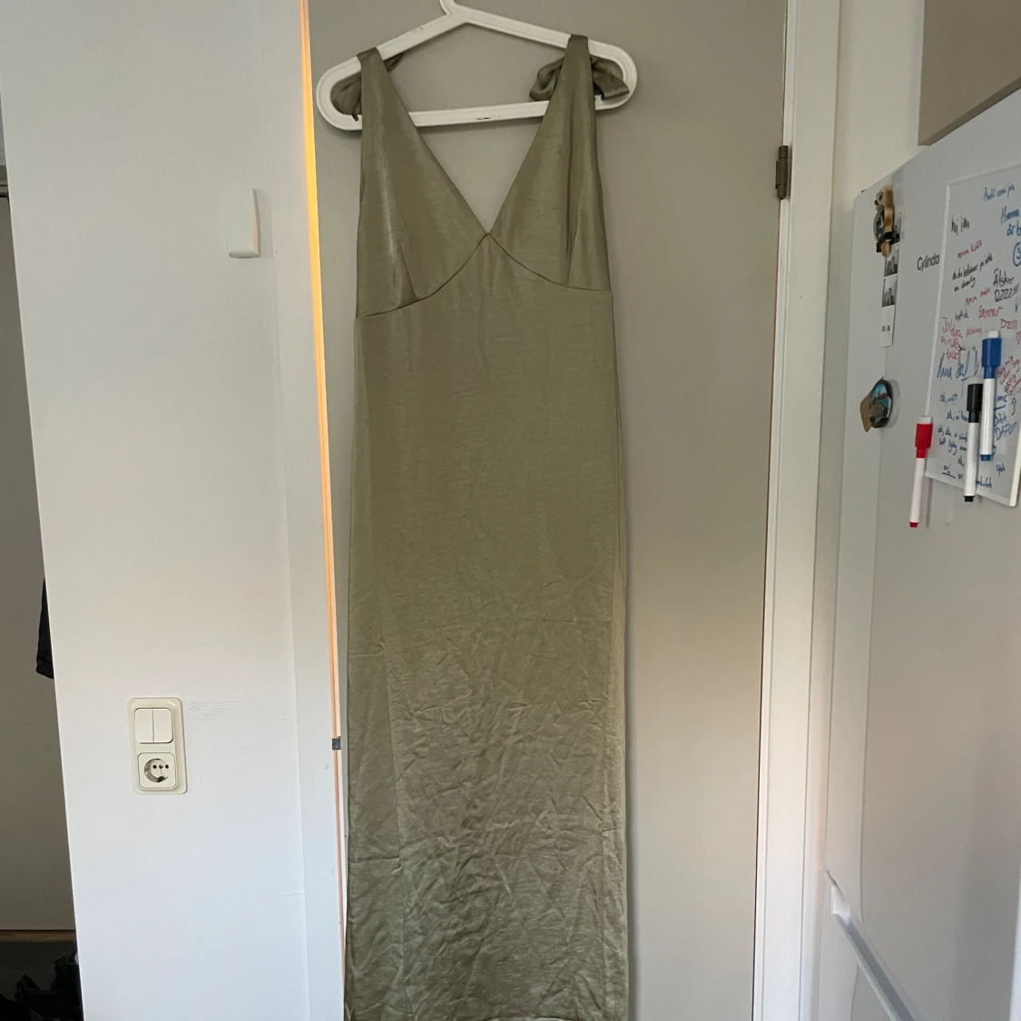 Grön långklänning