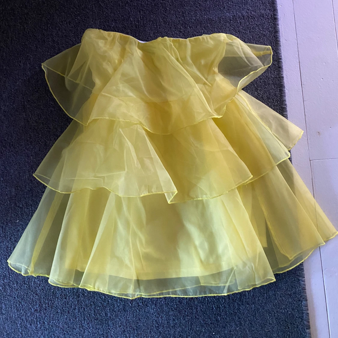 Gul klänning ⭐️