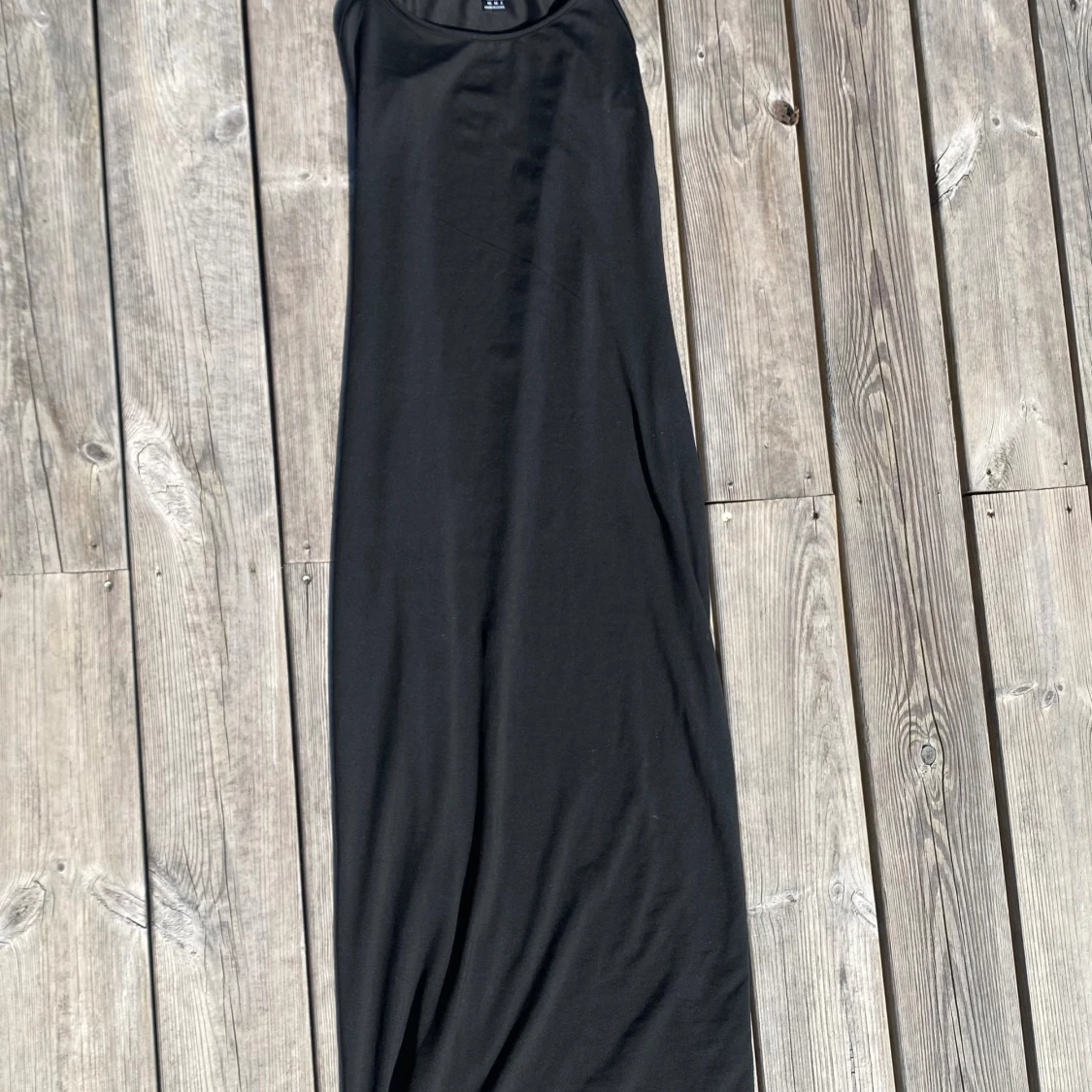 Lång svart klänning - 90