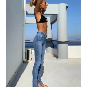 Odenim jeans - Ett par helt nya odenim jeans som aldrig kommit till användning.  I storlek 40L, har tyvärr ingen bild på!