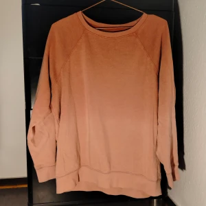 Sweatshirt - M size Secondhand, perfect condition
