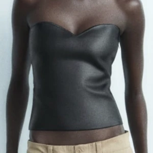 Tube top zara - Använd 1 gång, hör av er vid frågor