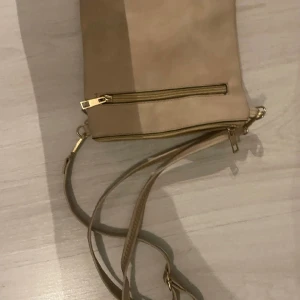 Fin väska i nyskick  - Fin väska i nyskick 