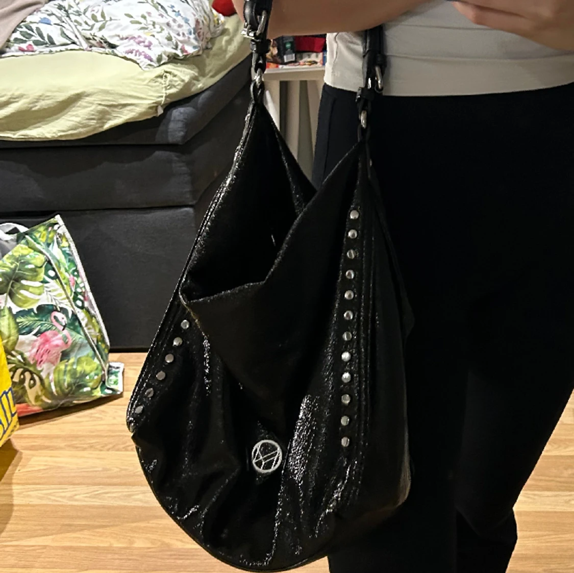 Svart väska  - 90