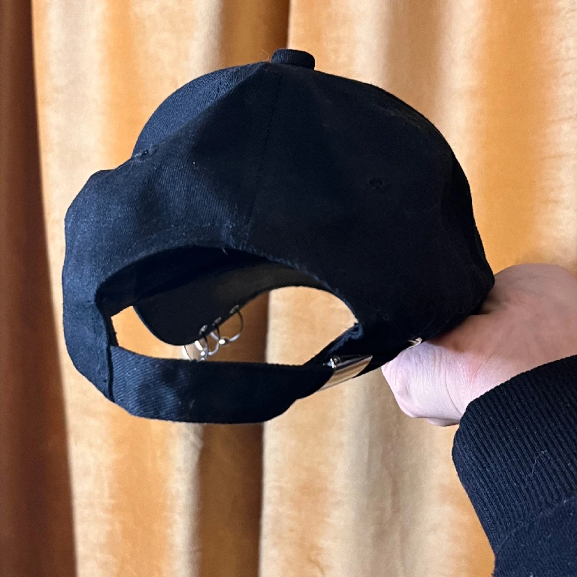 Keps med ringar  - 90