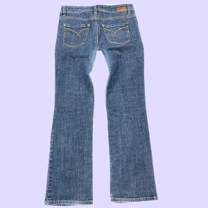 Esprit bootcut jeans - Midja: 85cm innerben: 75cm  201
