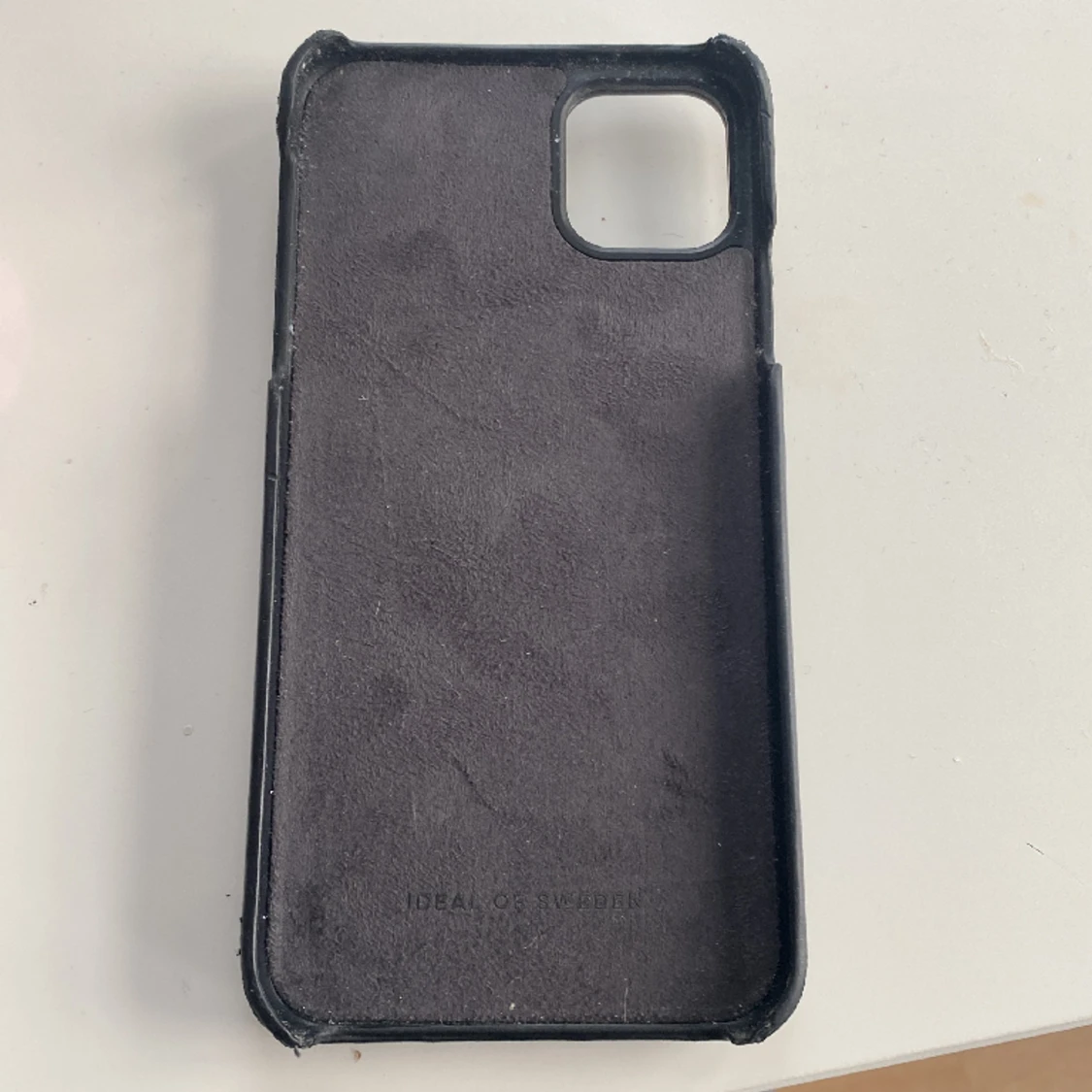 Mobilskal med nitar - 91