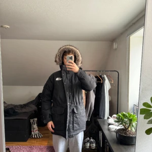 The north face Jacka - Super fint skick! Är 182cm Hör av dig för frågor!