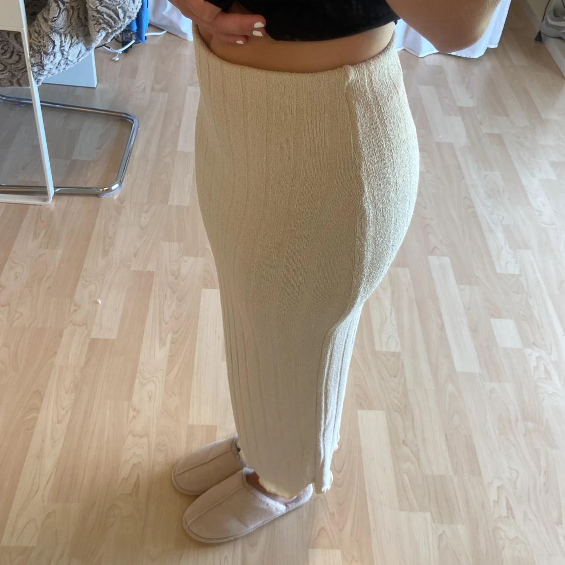 skön beige kjol - 90