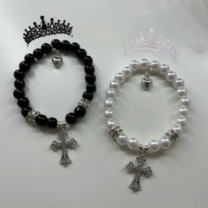 Kors armband  - ✧༺♥༻✧