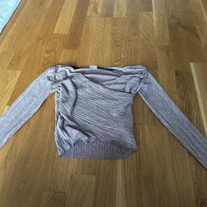 Fest topp från zara - Snygg topp från zara. Passar bra till fester 