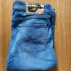 Jacob cohen jeans - Eftertraktade jacob cohën jeans i högsta kvalitet!😍 Skick 10/10✅ Nypris 5000kr💸 Hör av dig vid minsta fråga eller fundering//legitsthlmresell😁