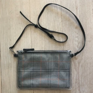 Rutig väska - Rutig väska från Carin Wester