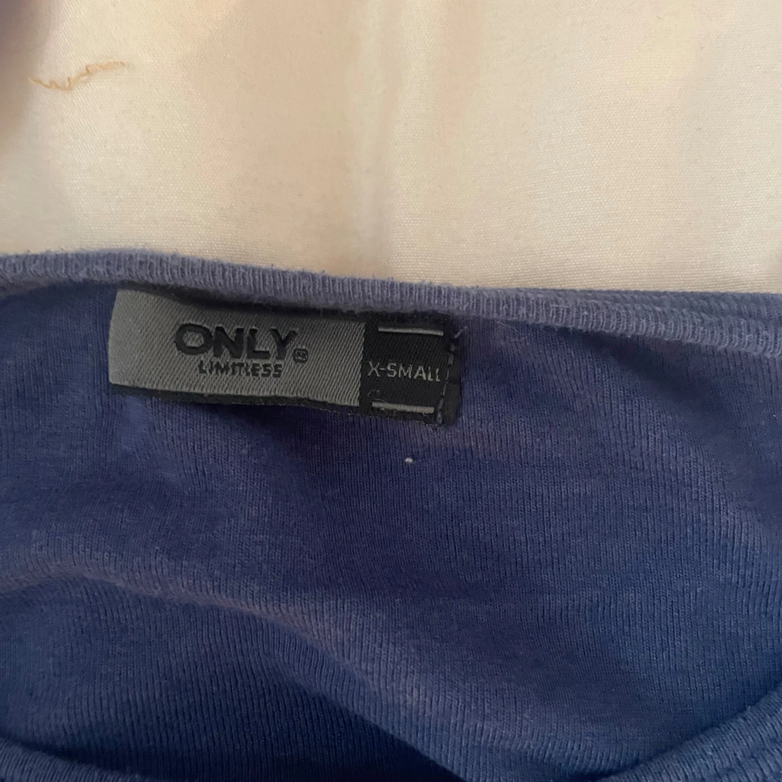 Tröja från ONLY - 90