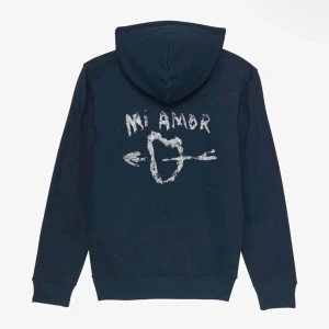Mi amore hoodie - Säljer min mi amore hoodie i mörkblå, skriv till mig om ni vill ha fler bilder! Den är även köpt för 1750