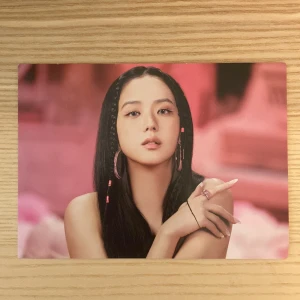 Blackpink Jisoo photocard - Säljer detta Photocard av Jussi från Born pink albumet💕💖