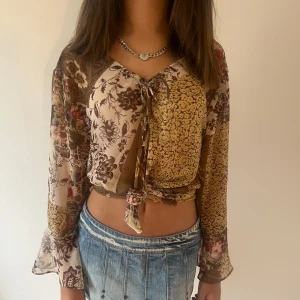 unik blus - Snyggaste vintage blusen 💛💛