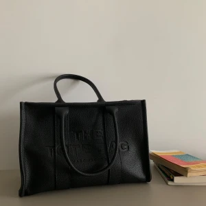 the tote bag - marc jacob the tote bag, svart läder, nästan som ny 