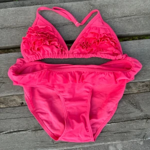 Bikini  (158/164) - Bikini i storlek 158/164