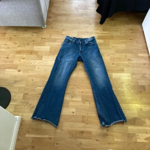 G-star bootcut jeans - G-star bootcut jeans i okej skick. Storlek 30/34. Nypris ca 1600.