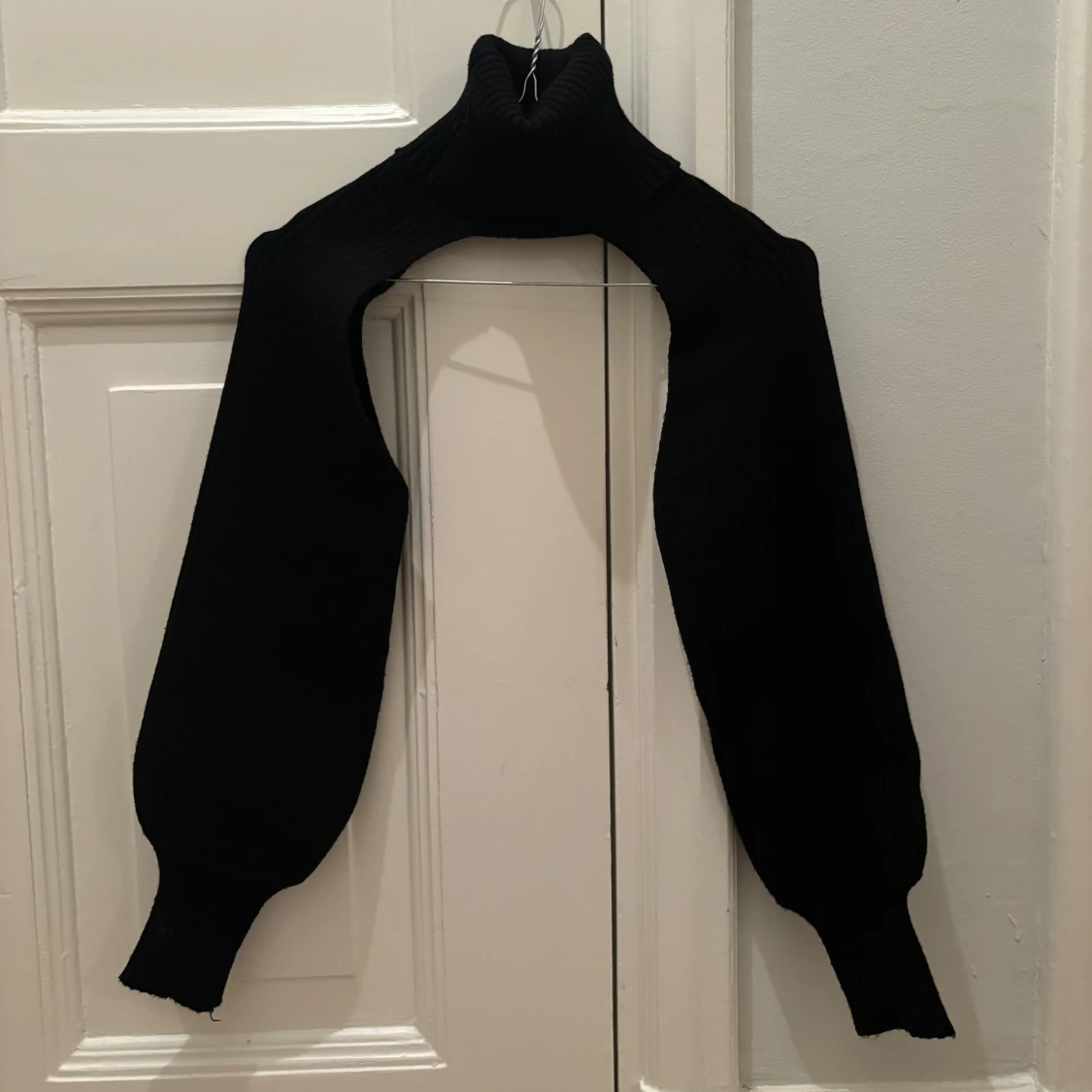 Stickade ”armar” / bolero