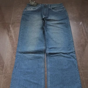 Y2K JEANS BAGGY  - Super snygga y2k jeans, helt nya 