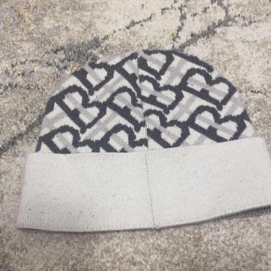 Burburrey mössa - 90