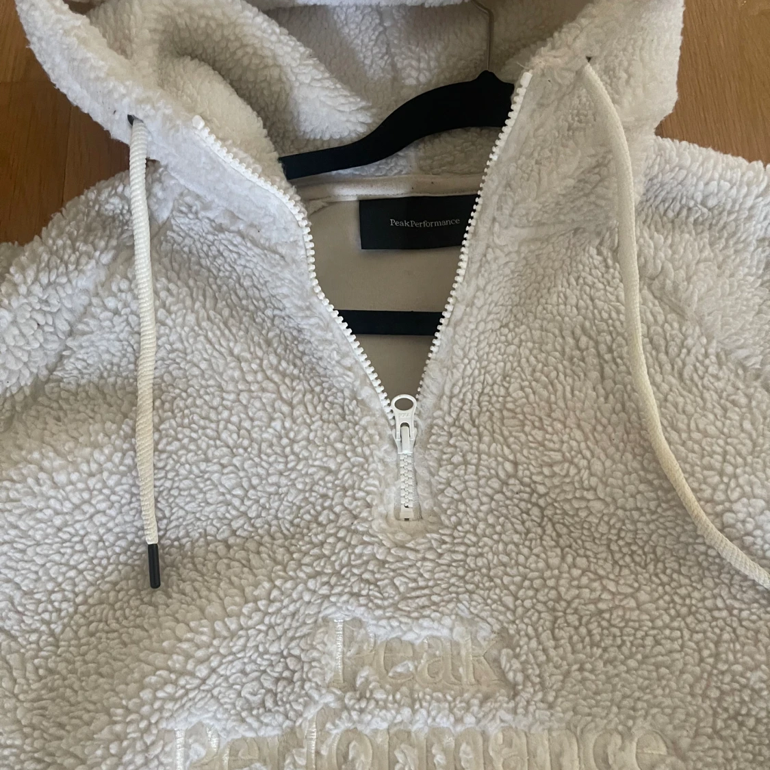 Peak performance hoodie/jacka  - 90