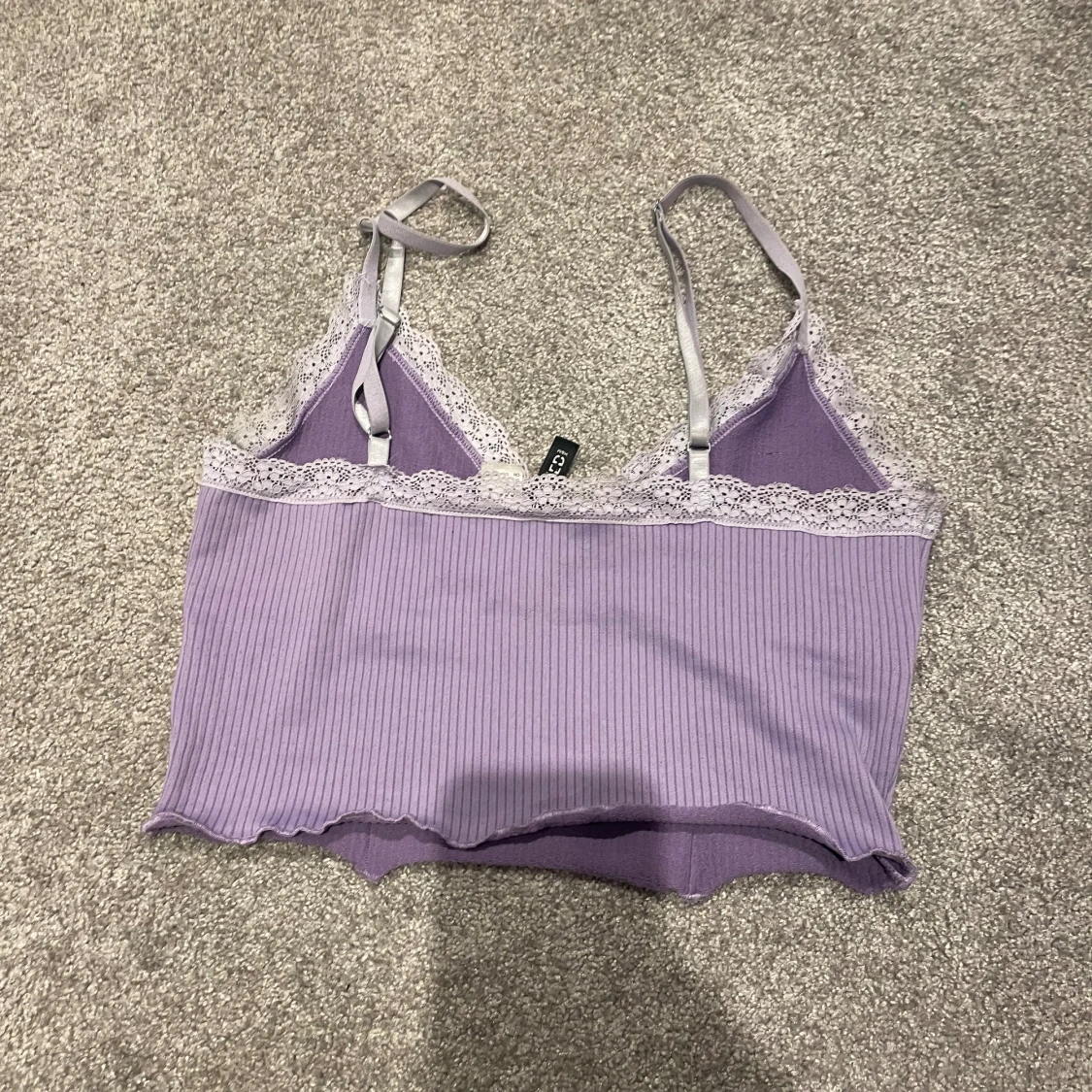 Linne med spets från HM - 90