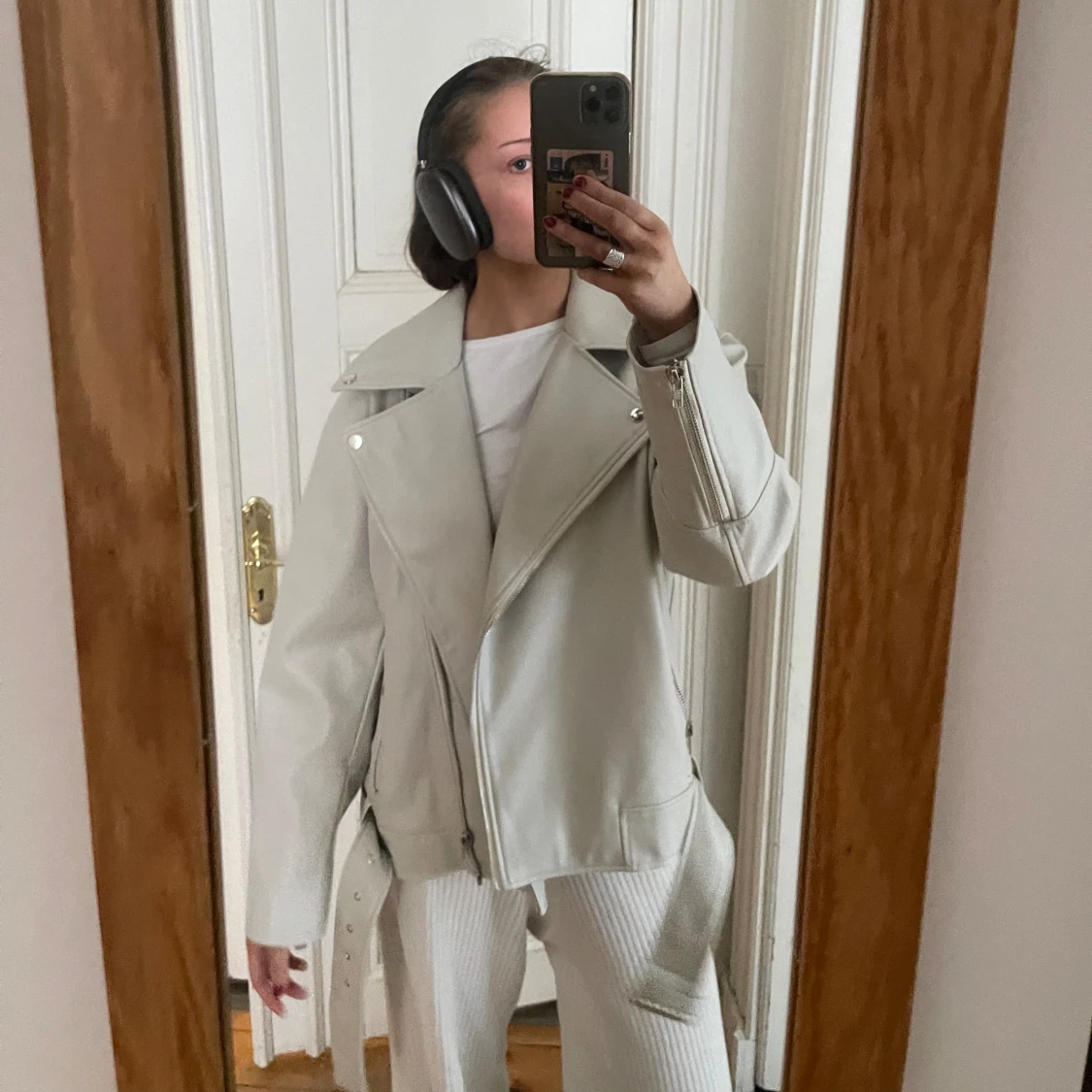 Vit skinn jacka - 91