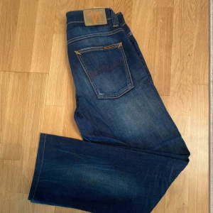 Nudie jeans 32/32 - Endast använda en gång!  32/32 