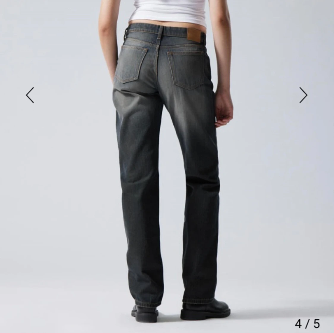 Low waist weekday jeans