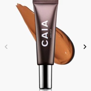 Caia Liquid Bronzer - Säljer min Caia liquid bronzer full size i färgen havana. Väljer att sälja den då färgen passade inte riktigt mig, och jag har endast testad den en gång💗Nypris 295kr  
