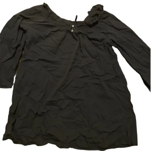 Så gullig blus  - Säljer denna söta blus då jag inte använder den. 