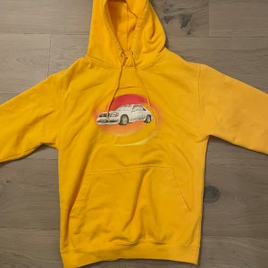 XLNC hoodie - Xlnc hoodie använd typ 2 gånger