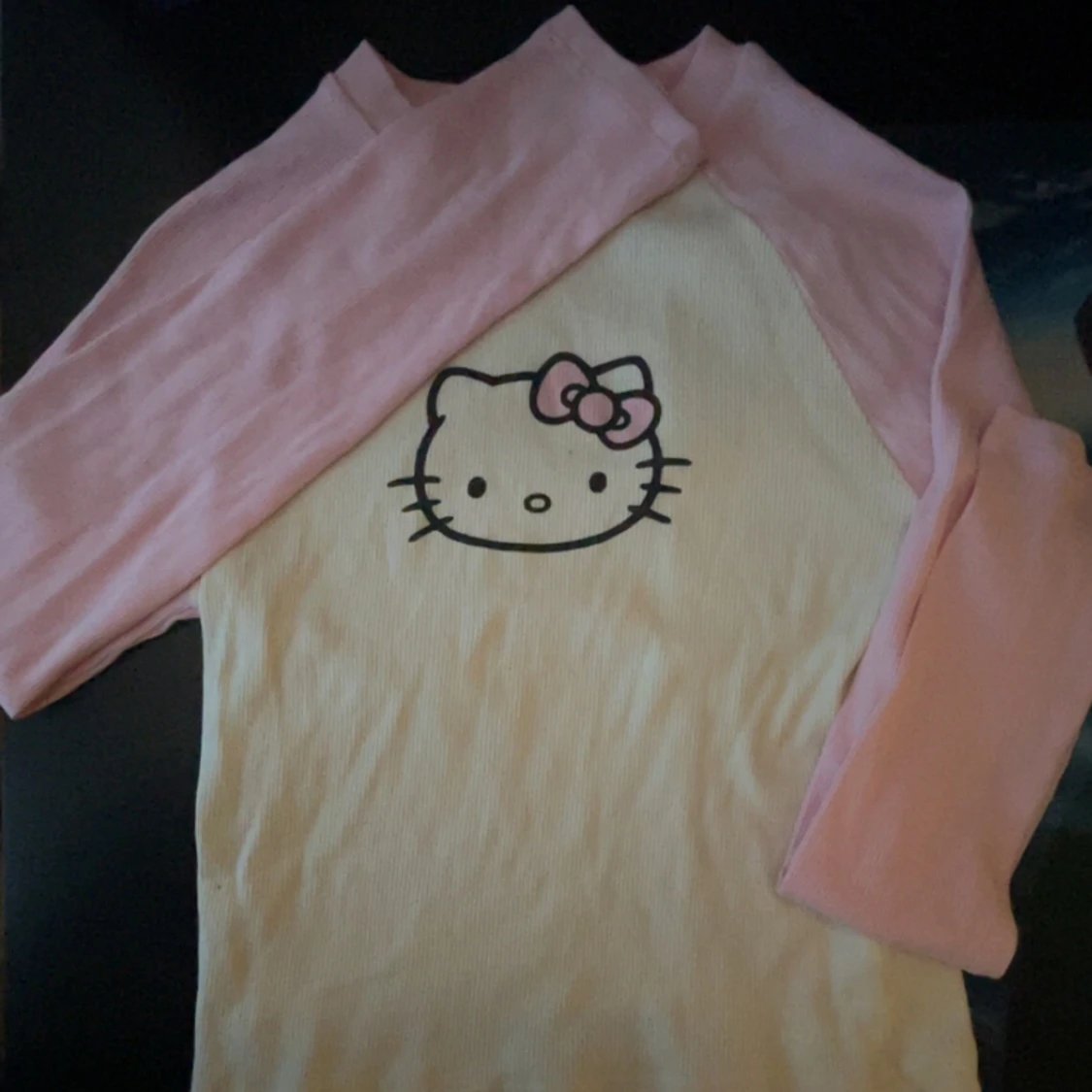 Långärmad Hello Kitty tröja 