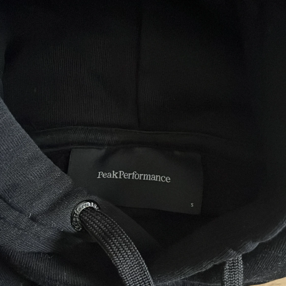 Peak Performance Hoodie - 91