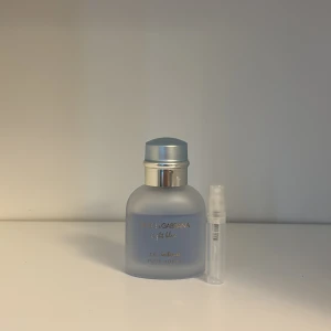 dolce & gabbana light blue eau intense - 3ml ”doftprov”, perfekt för den som inte vill köpa en parfym blint!