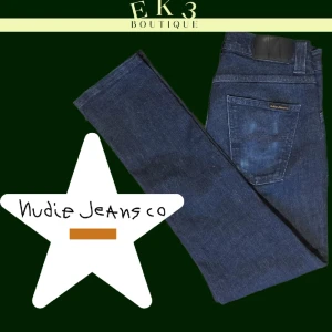 Nudie jeans co slim jeans - Perfekt skick och snygg tvätt  Storlek Midja 30 och Längd 34  Fråga gärna om mått och fler bilder!