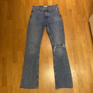 Jeans  - Super fina jeans från Gina tricot i storlek 34 full lenght I super bra skick 