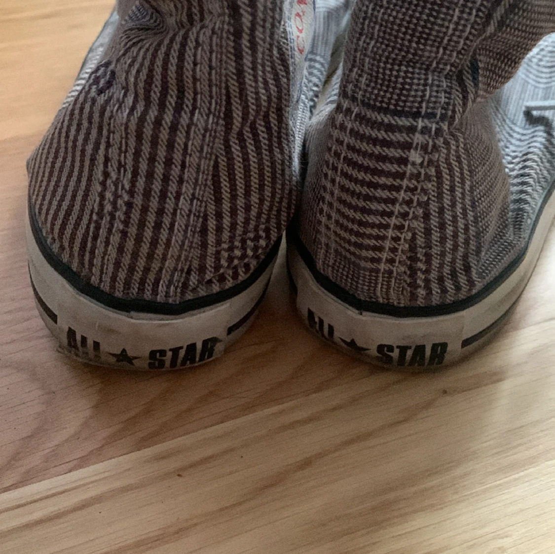 Converse rutiga höga storlek 38 - 90