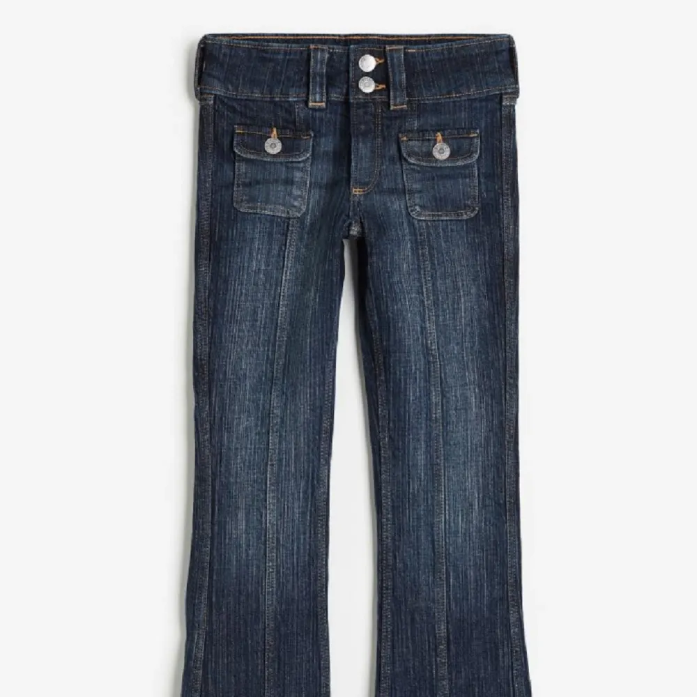 Söker dessa jeans från H&m barn avdelning i storlek 152. Jeans & Byxor.