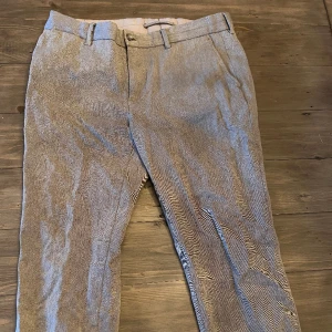J Lindeberg chinos 32/32 - Chinos i nyskick
