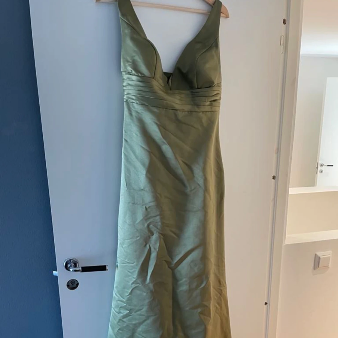 Oliv balklänning 🫒 - 91