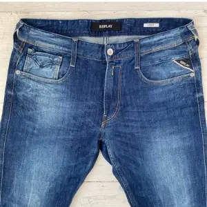Jävligt najs Replay jeans i perfekt skick 🙌 skriv vid fråga 👍 