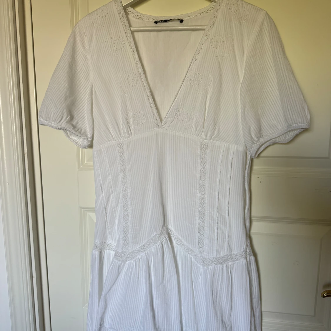 Vit klänning  - 90