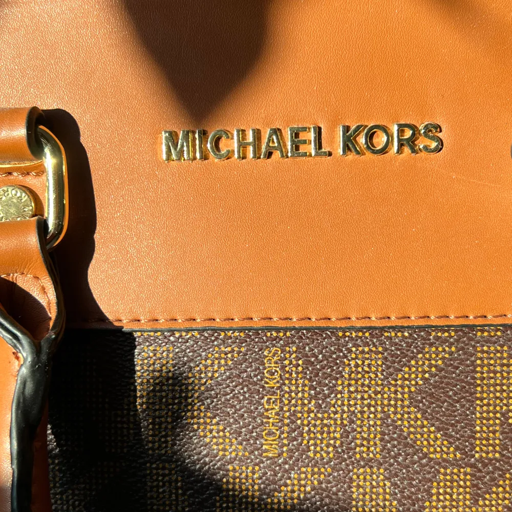 Michael kors väska 💗. Väskor.