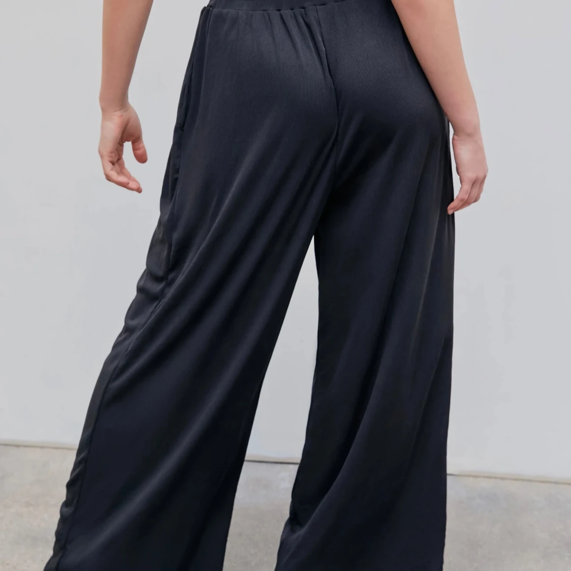 New wide leg pants - 92